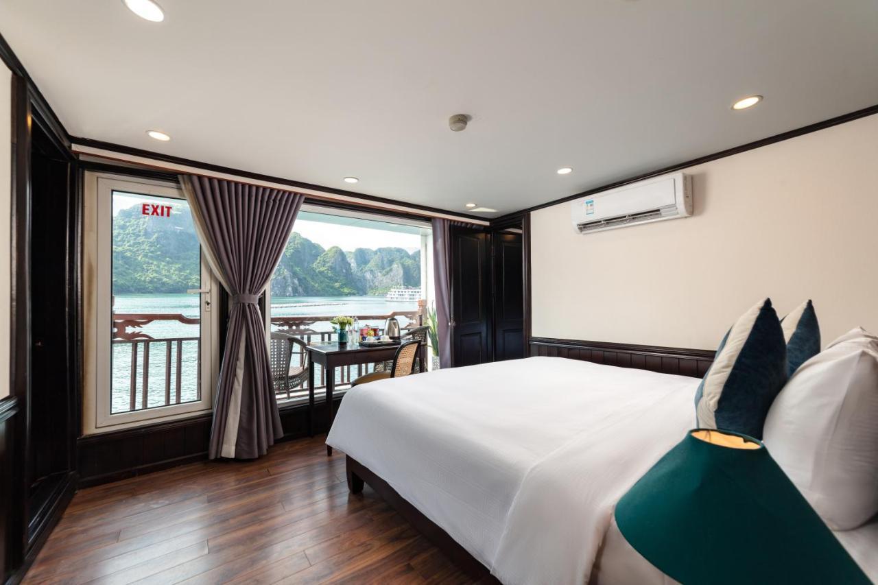 Готель Amanda Cruise Ha Long Bay Екстер'єр фото