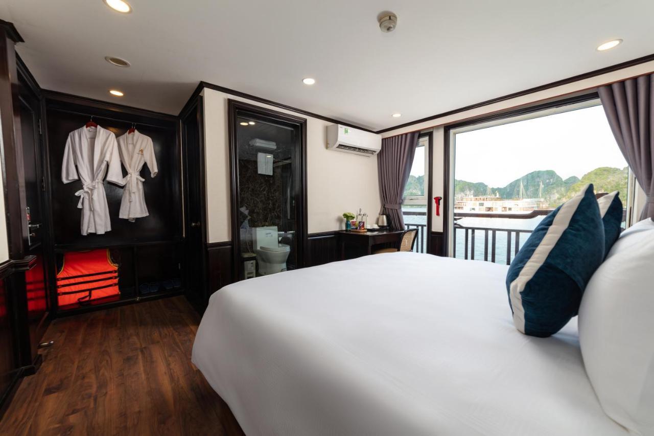 Готель Amanda Cruise Ha Long Bay Екстер'єр фото