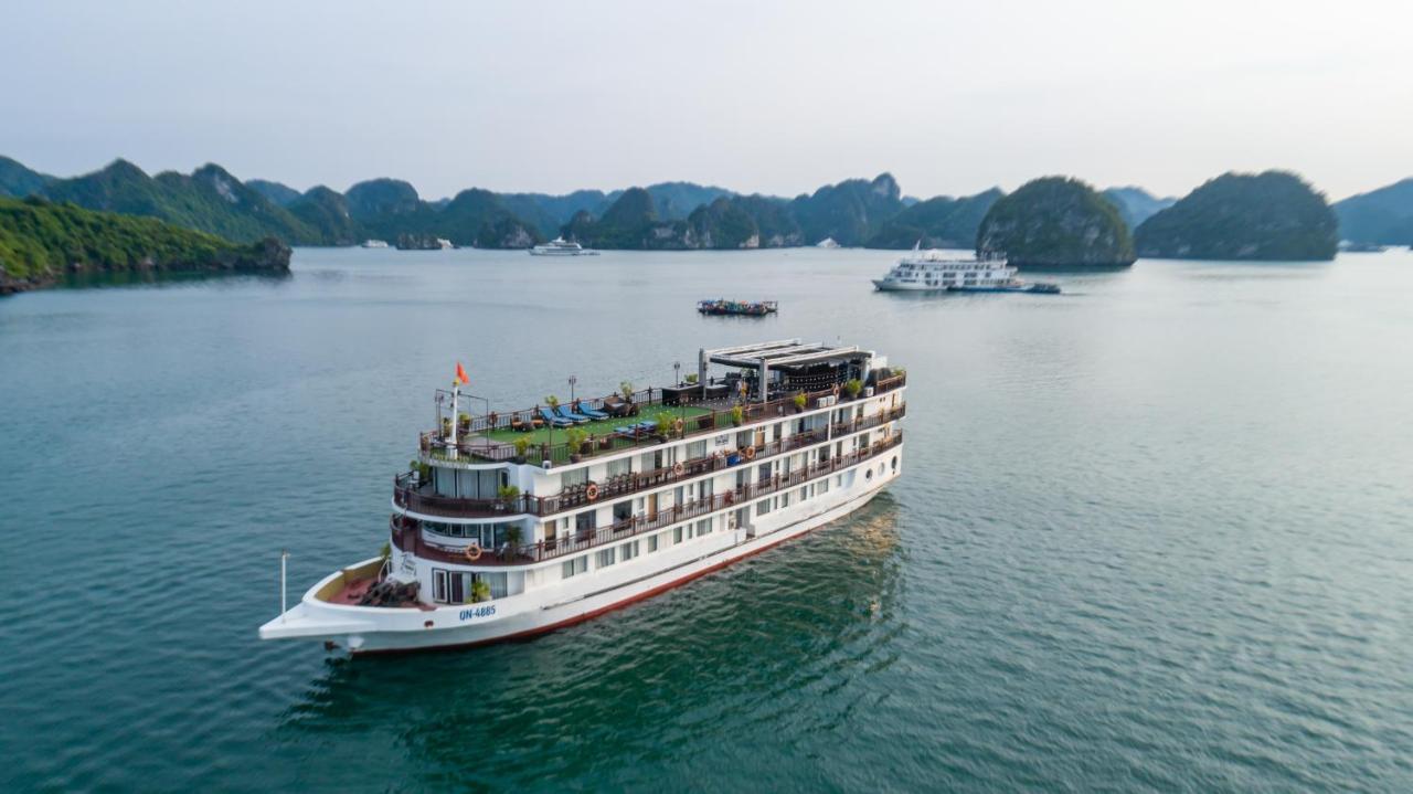 Готель Amanda Cruise Ha Long Bay Екстер'єр фото